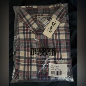 Duluth Trading Co Men’s XL Button Down Shirt